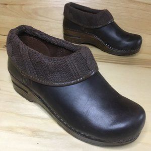 Sanita Brown leather women’s clog size 6 EURO 37